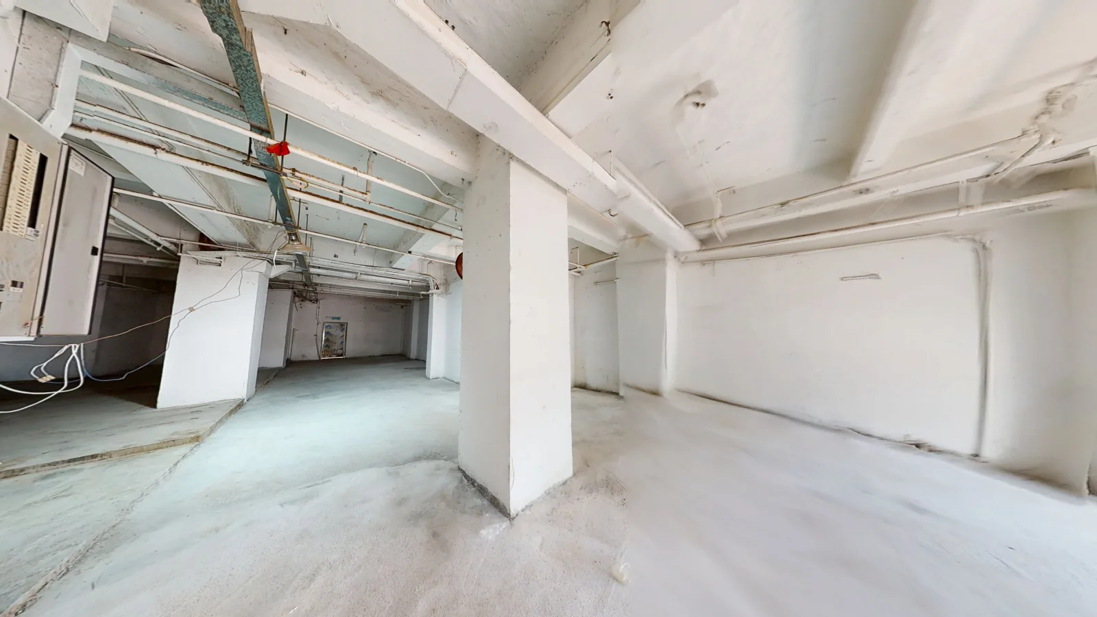 Shop at Aberdeen Harbour Mansion, Aberdeen — open white shell with pillars